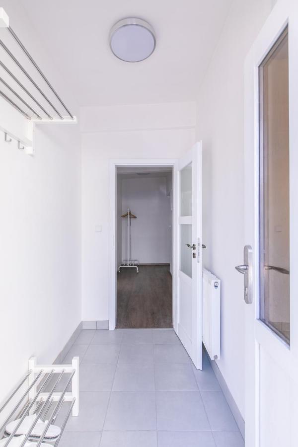 Cozy Apartment In Quiet Courtyard Near Charles Bridge Prag Exterior foto